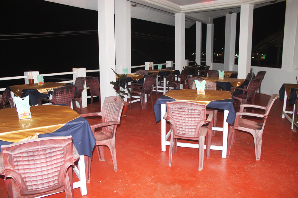 Lighthouse Beach Resort